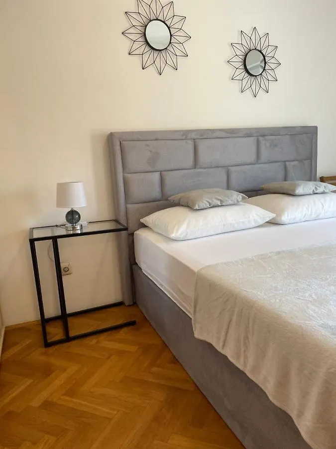Apartment Isabell Split 0*,